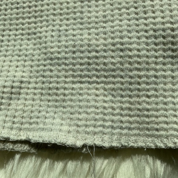 the waffle thermal crew in ash small - Picture 4 of 5